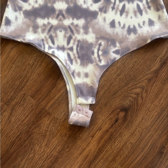 Stylish Tie-Dye Women One Piece - Picture 2 of 5